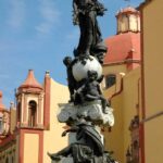 plaza_paz